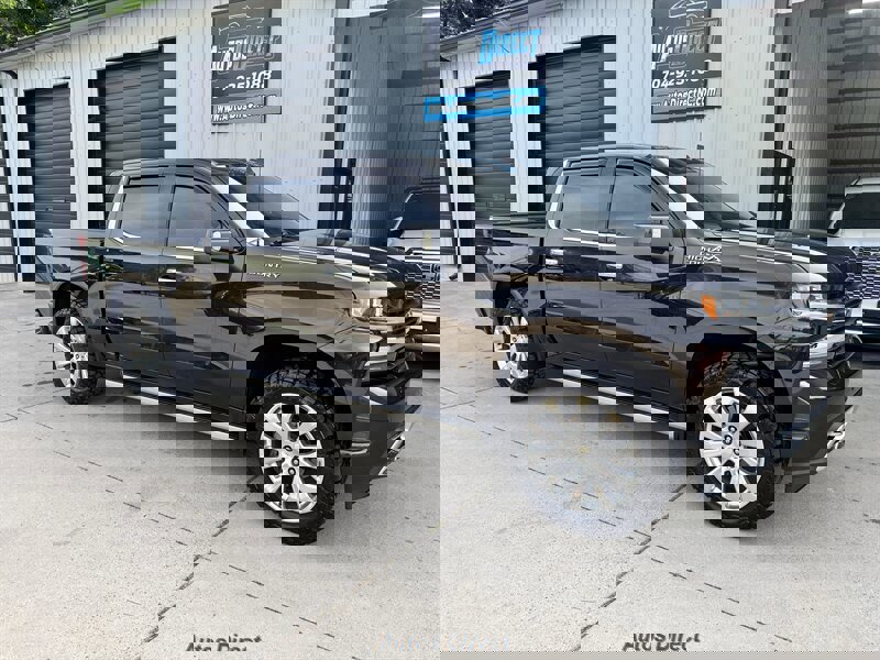 Used 2019 Chevrolet Silverado 1500 High Country w/ Technology Package