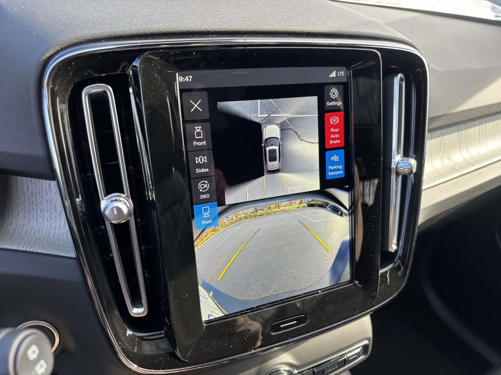 2026 Volvo Xc40 B5 Plus