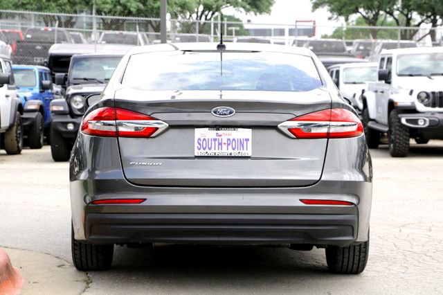 2019 Ford Fusion S