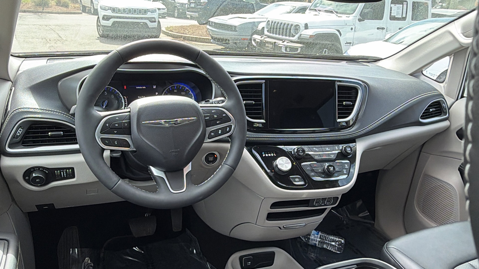 2024 Chrysler Pacifica Touring-L