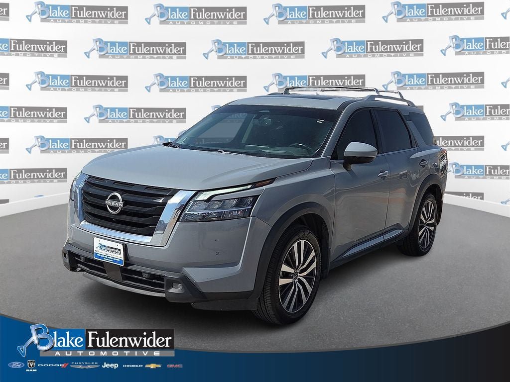 Used 2022 Nissan Pathfinder Platinum w/ Cargo Package