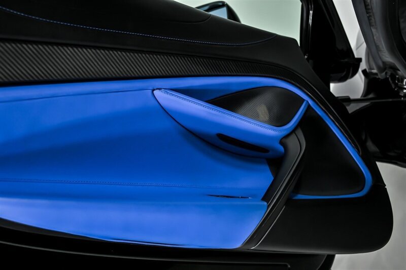 Used 2019 McLaren 720S Performance photo 20