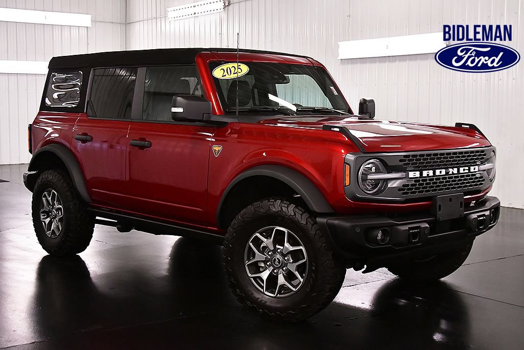 Used 2025 Ford Bronco Badlands
