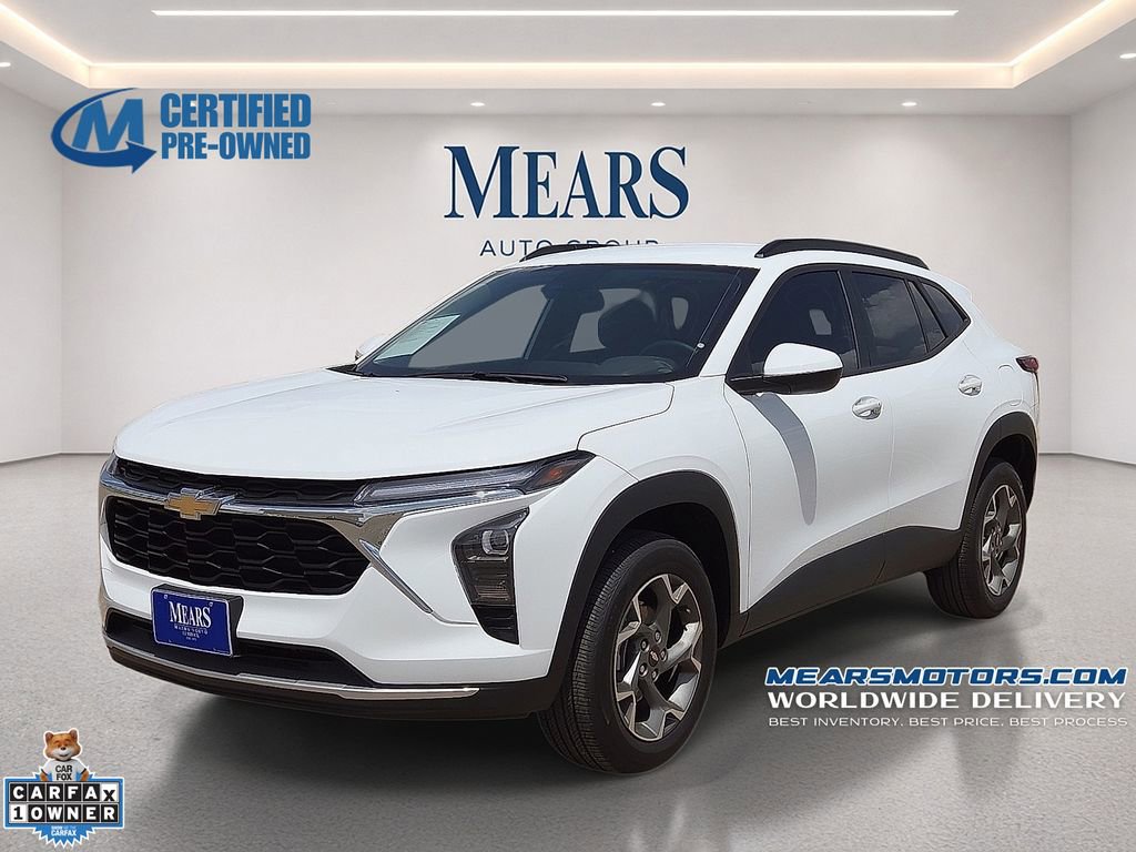 Used 2025 Chevrolet Trax LT w/ Driver Confidence Package