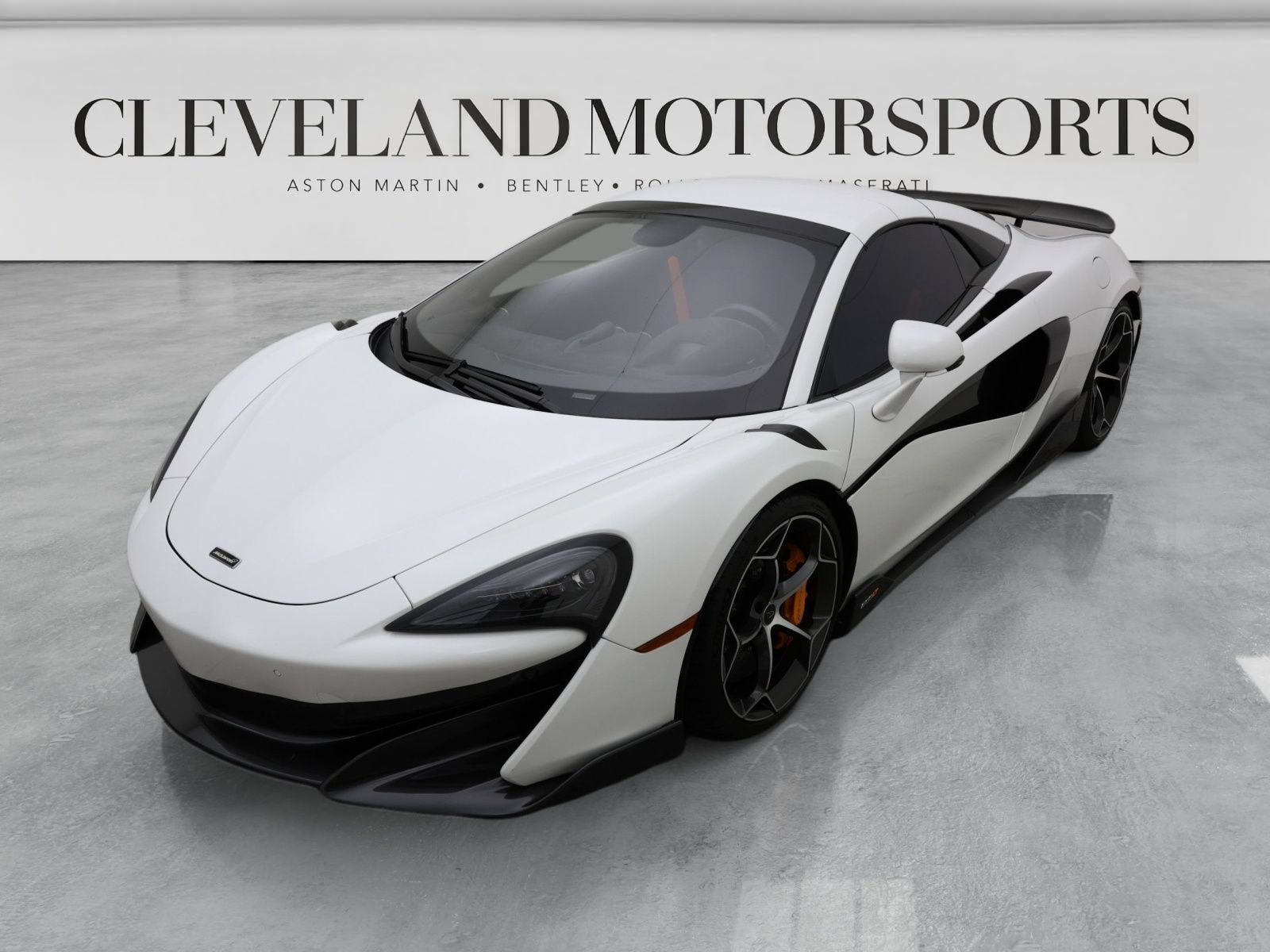 Used 2020 McLaren 600LT Spider photo 9