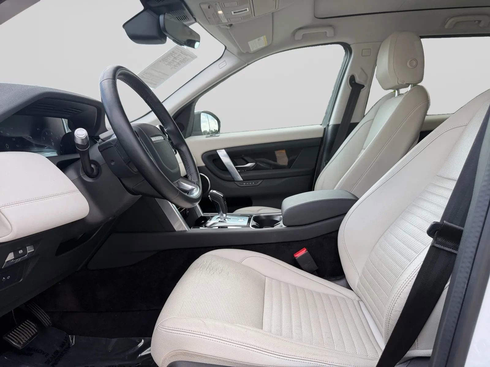 2020 Land Rover Discovery Sport SE