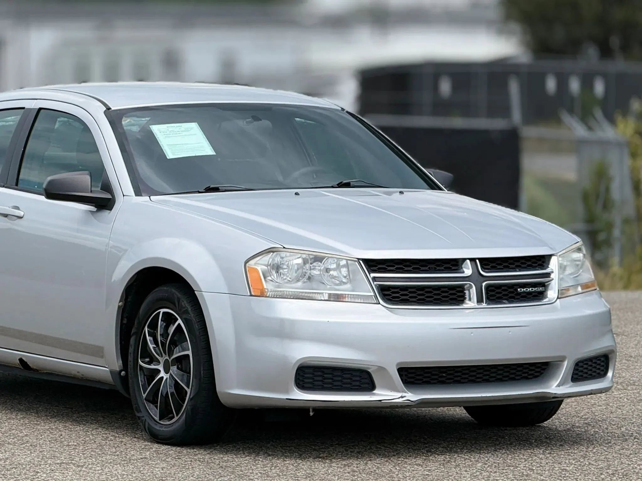 2012 Dodge Avenger SE