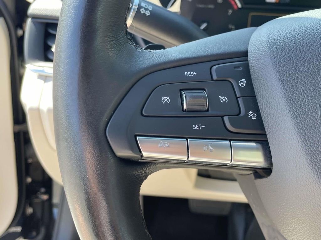 2023 Cadillac CT4 Luxury