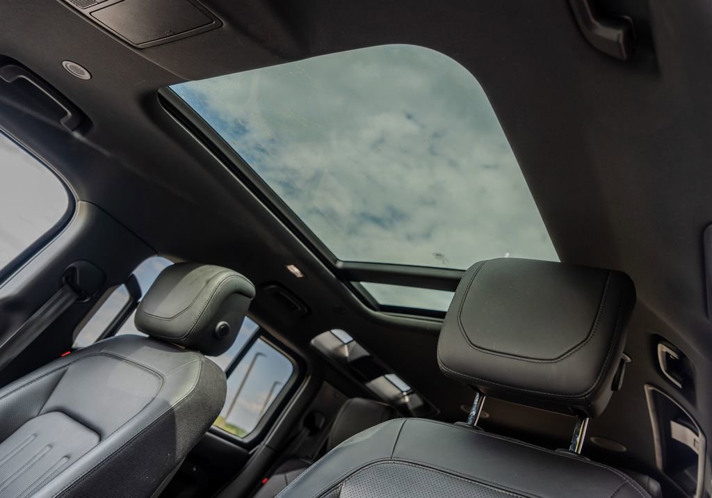 2021 Land Rover Defender 110 X