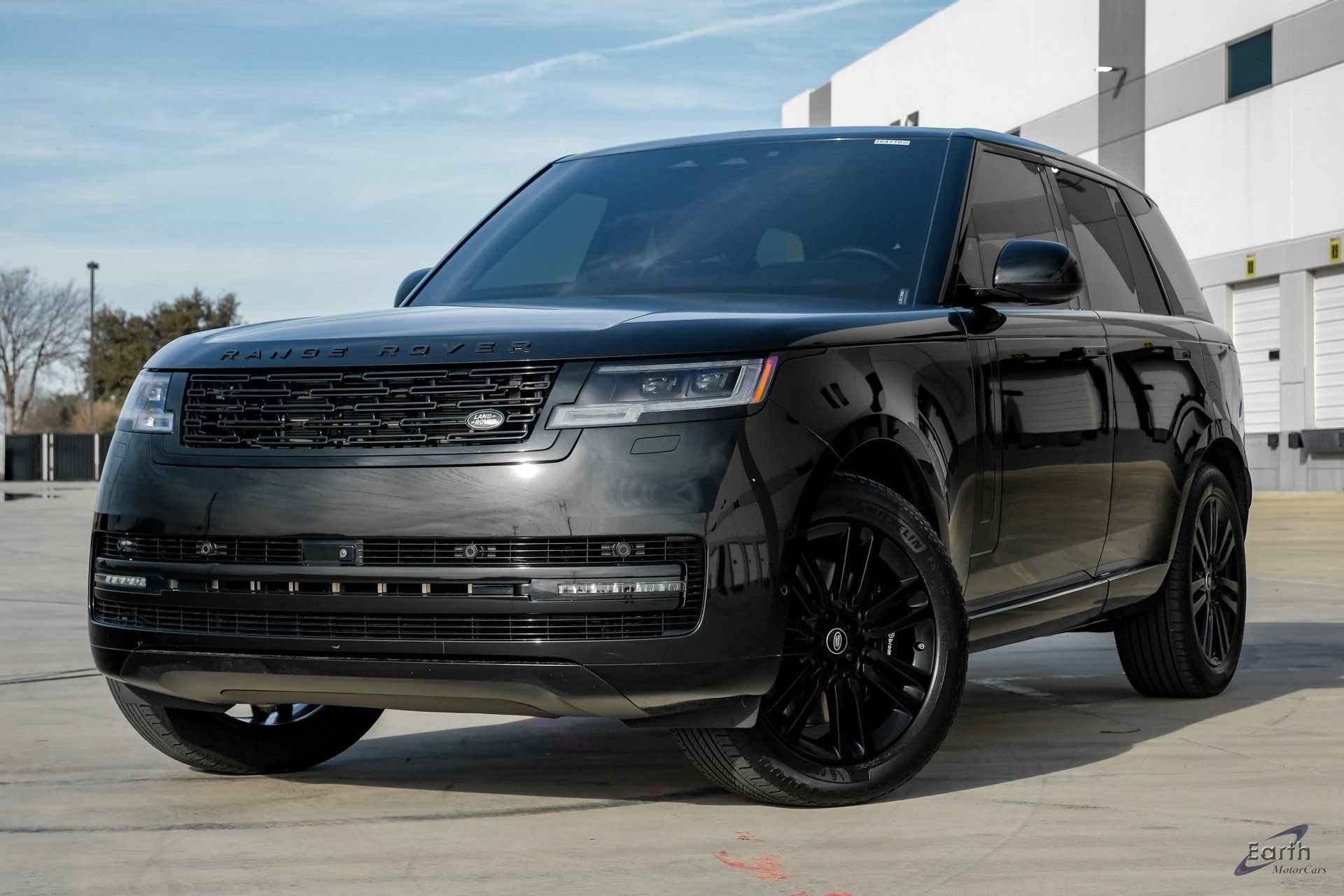 Used 2024 Land Rover Range Rover SE