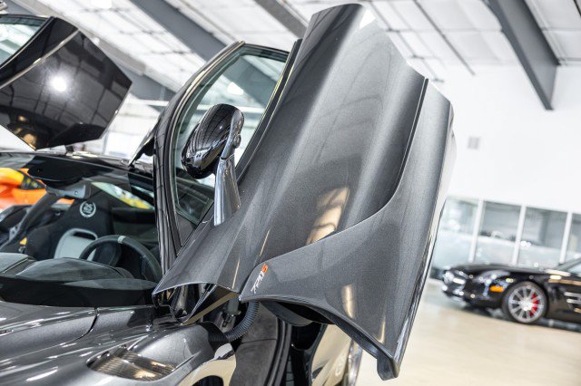 Used 2021 McLaren 720S Performance photo 15