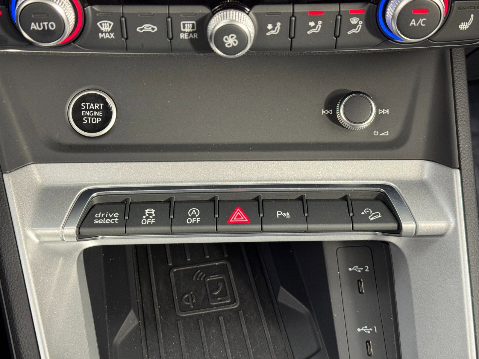 2023 Audi Q3 2.0T Premium Plus