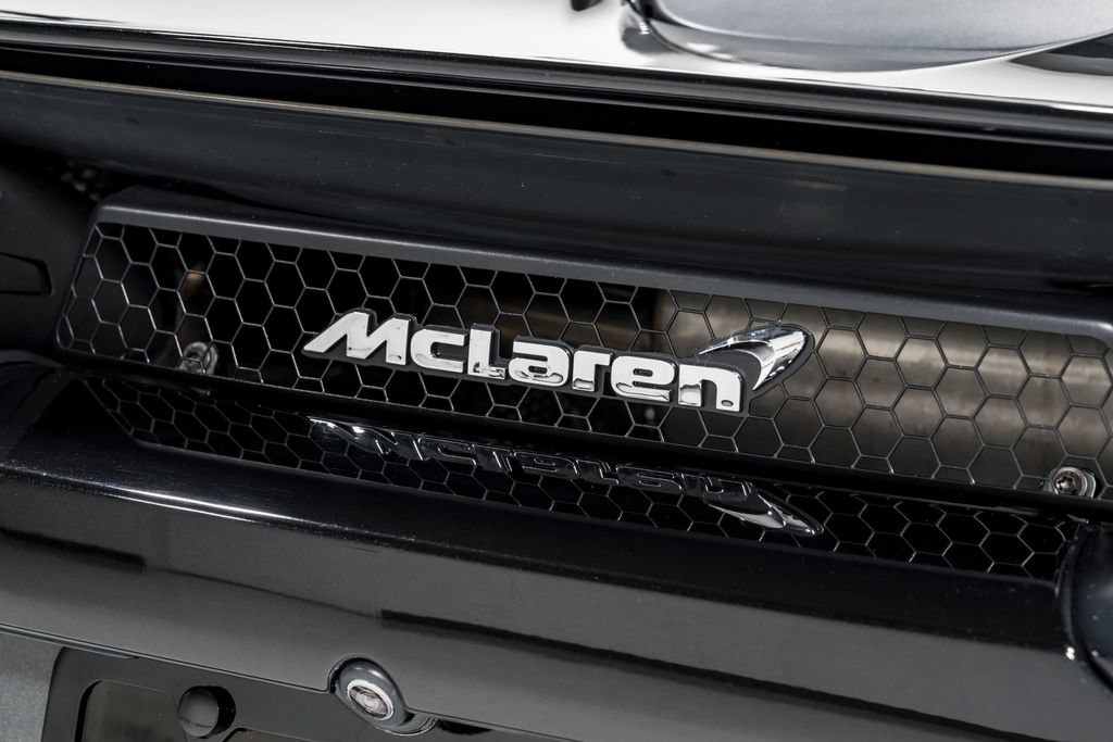 Used 2020 McLaren 720S Performance photo 46