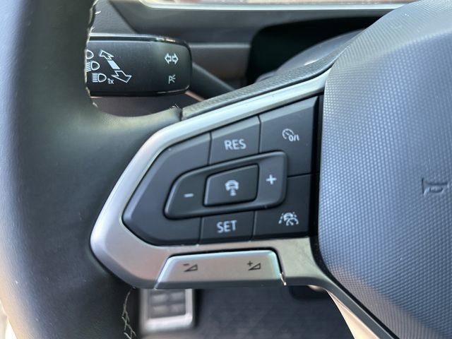 2023 Volkswagen Tiguan SE R-Line