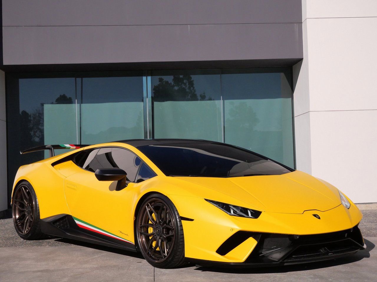 Used 2018 Lamborghini Huracan Performante