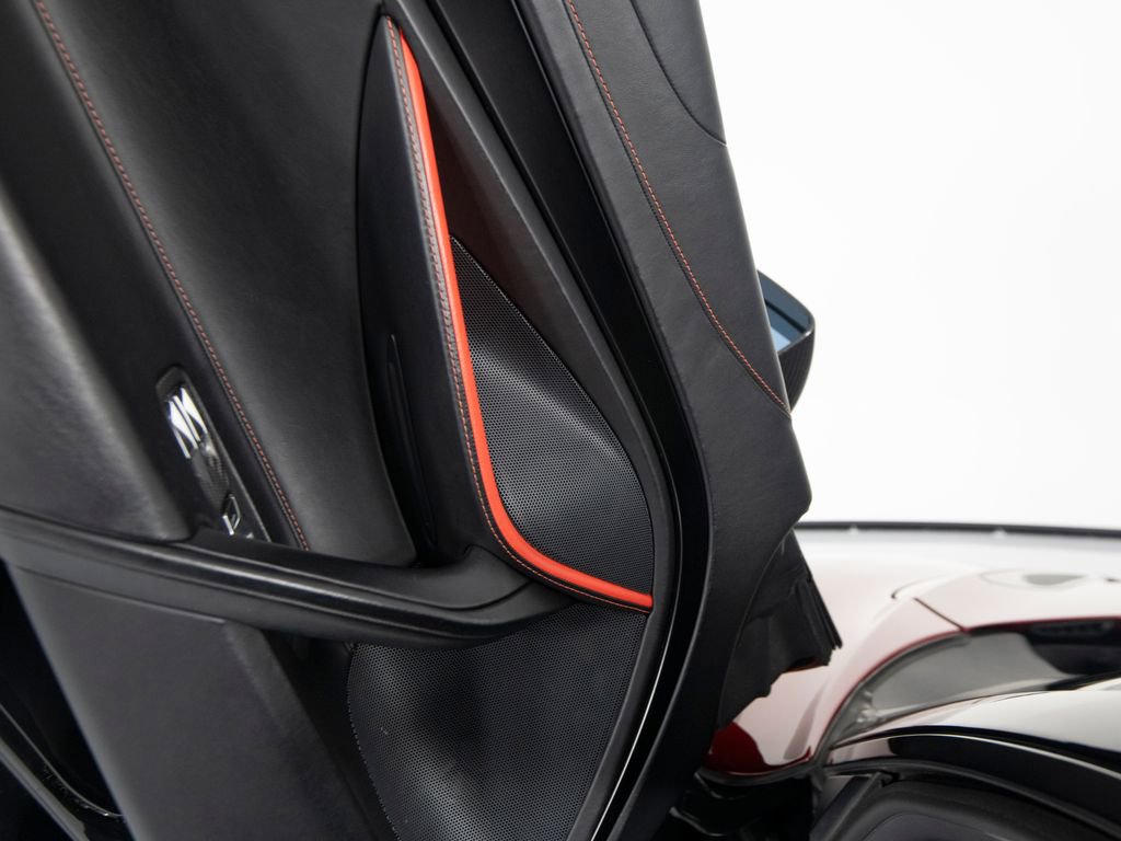 Used 2022 McLaren 720S Luxury photo 13
