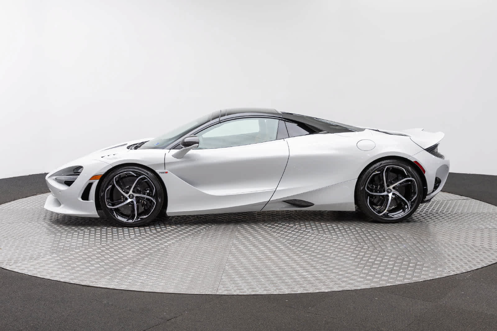 New 2027 McLaren 750S Spider photo 53