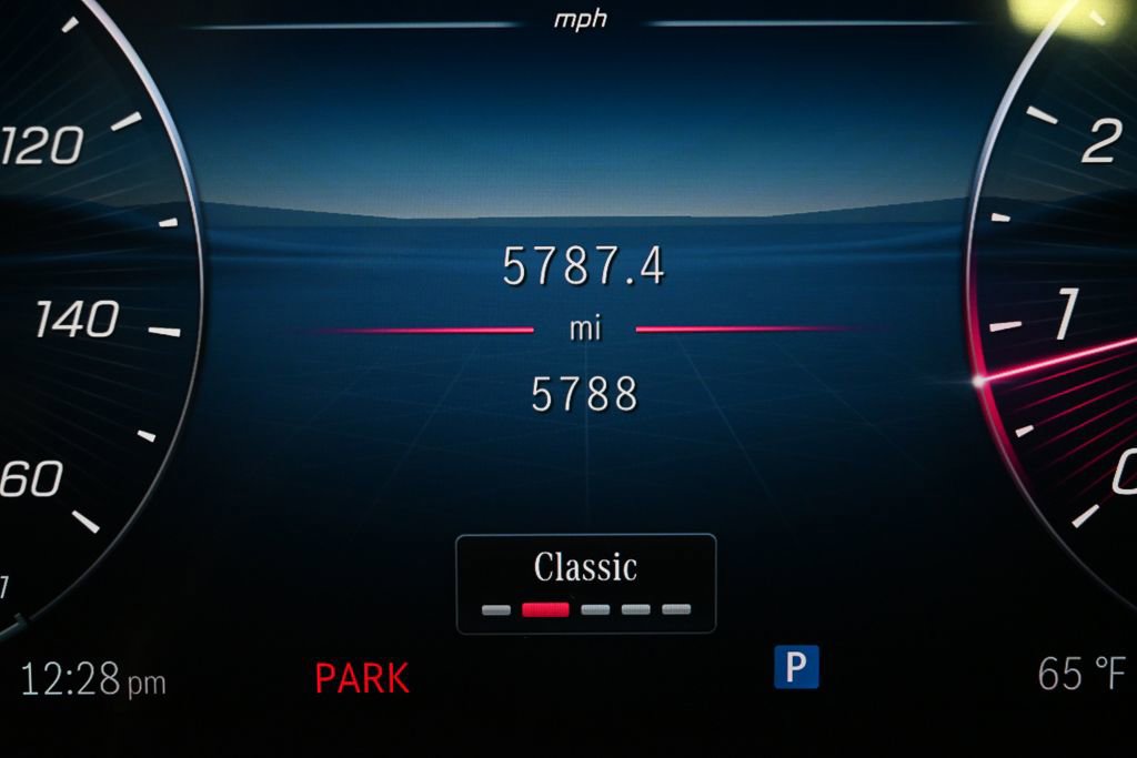 2025 Mercedes-Benz C 300 Sedan