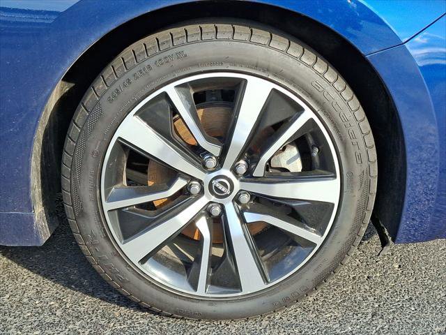 2023 Nissan Maxima SV