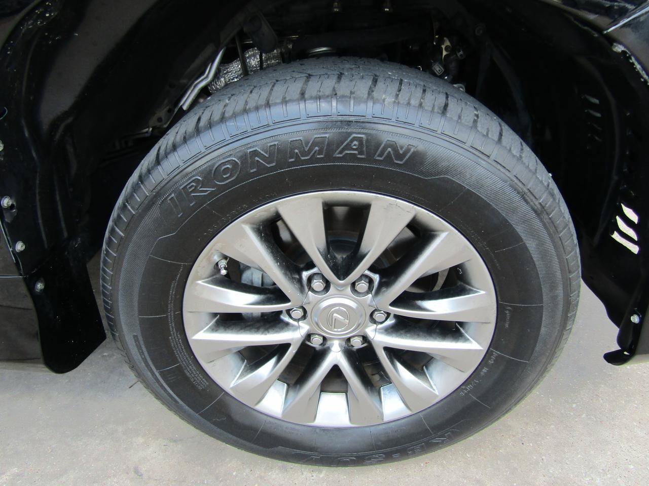 Photo 8