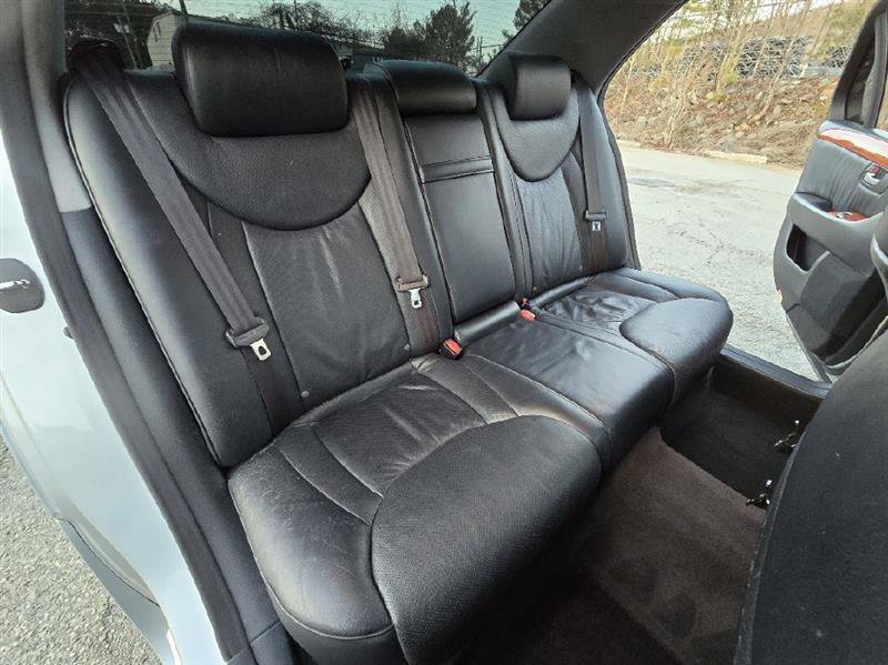 2004 Lexus LS 430
