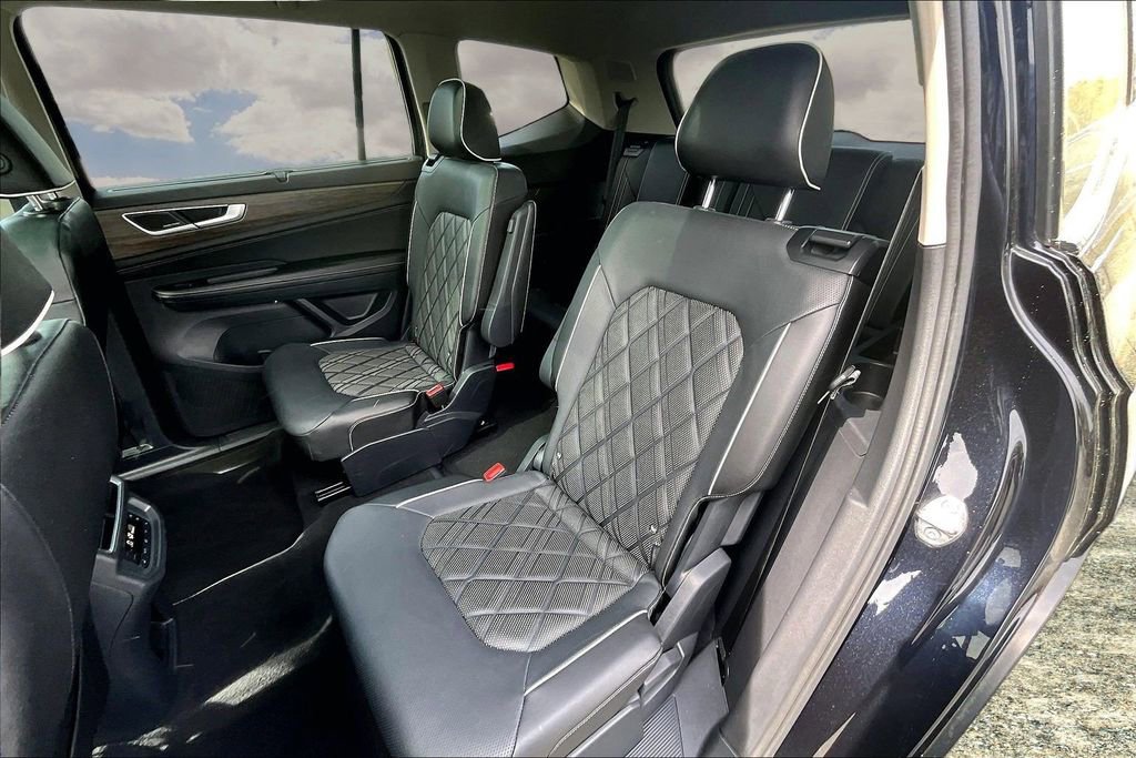 2024 Volkswagen Atlas SEL Premium R-Line