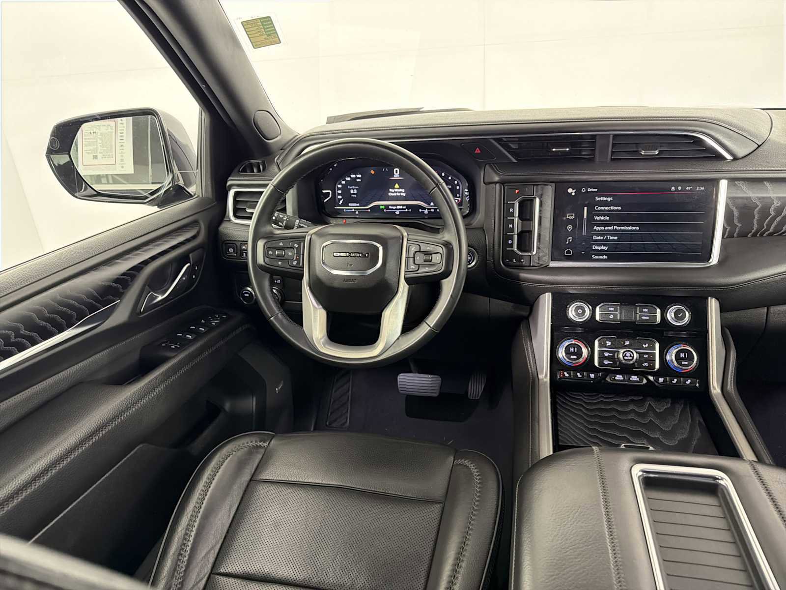 2023 GMC Yukon Denali