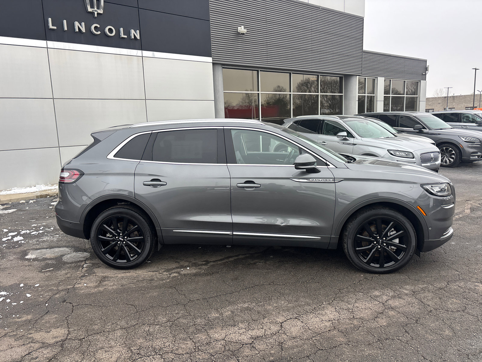 2023 Lincoln Nautilus Reserve