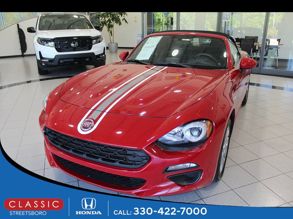 Used 2019 FIAT 124 Spider Classica w/ Technology Group