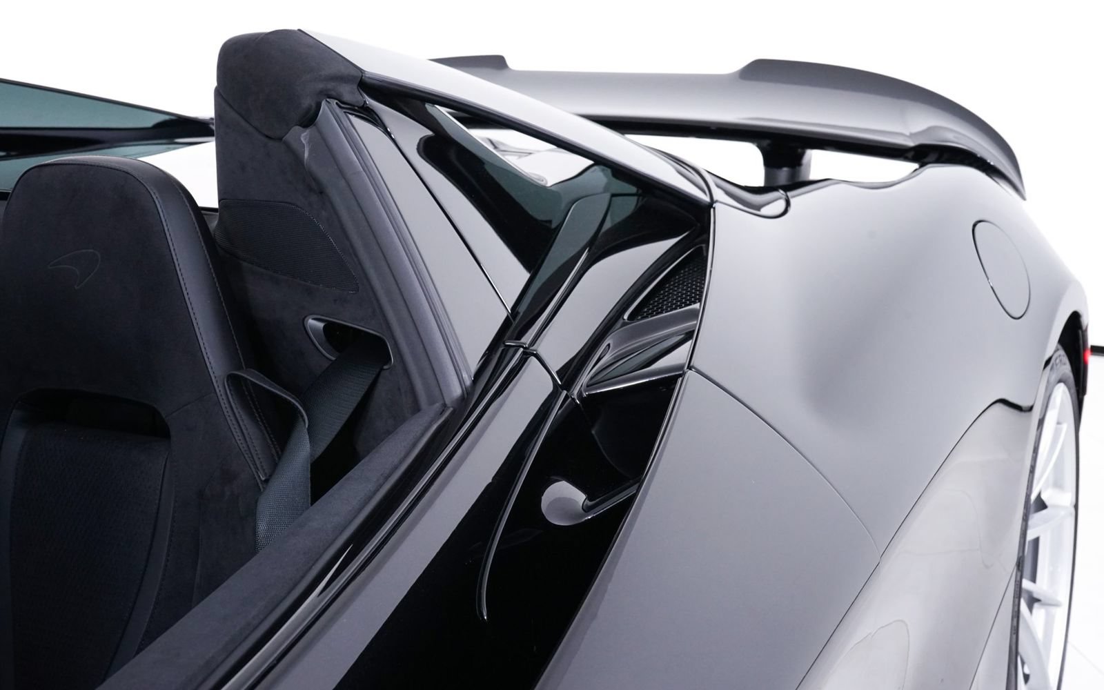 Used 2026 McLaren 750S Spider photo 18