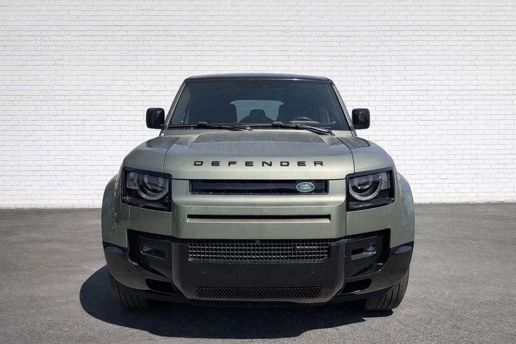 2023 Land Rover Defender 110 X-Dynamic SE