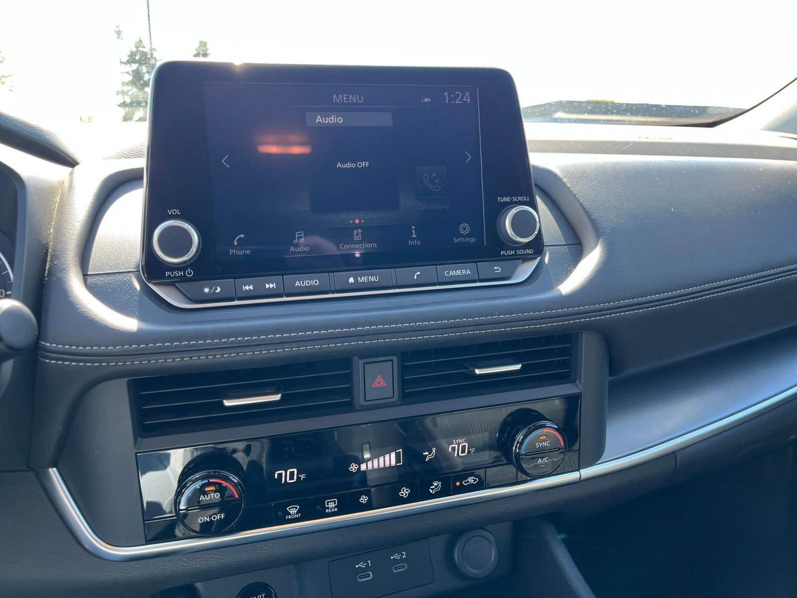 2025 Nissan Rogue SV