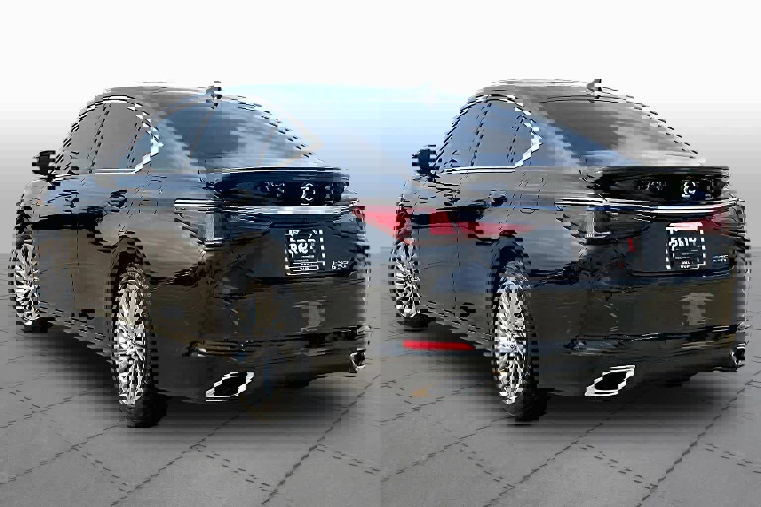 2023 Lexus ES 350 Ultra Luxury