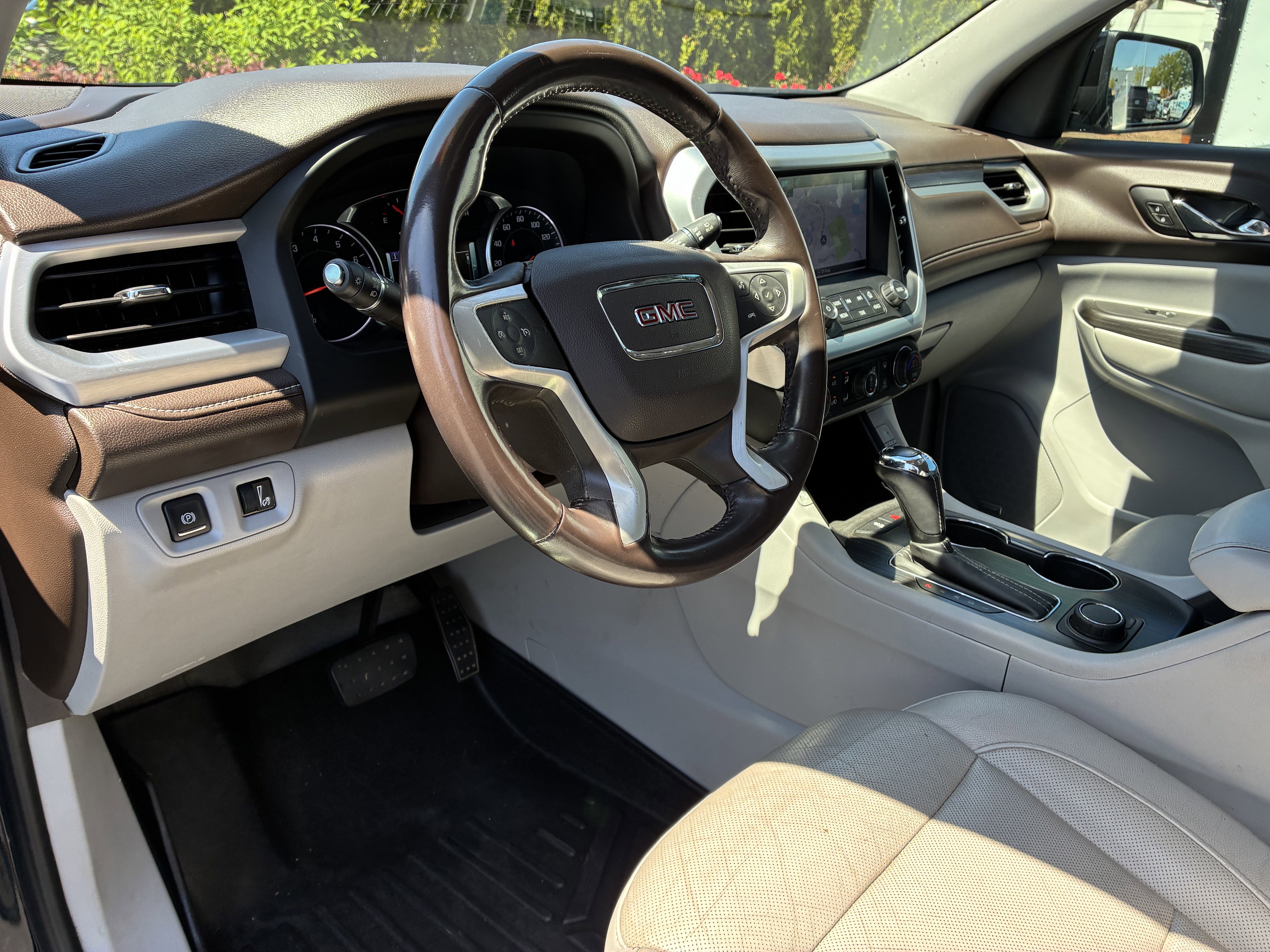 2019 GMC Acadia SLT
