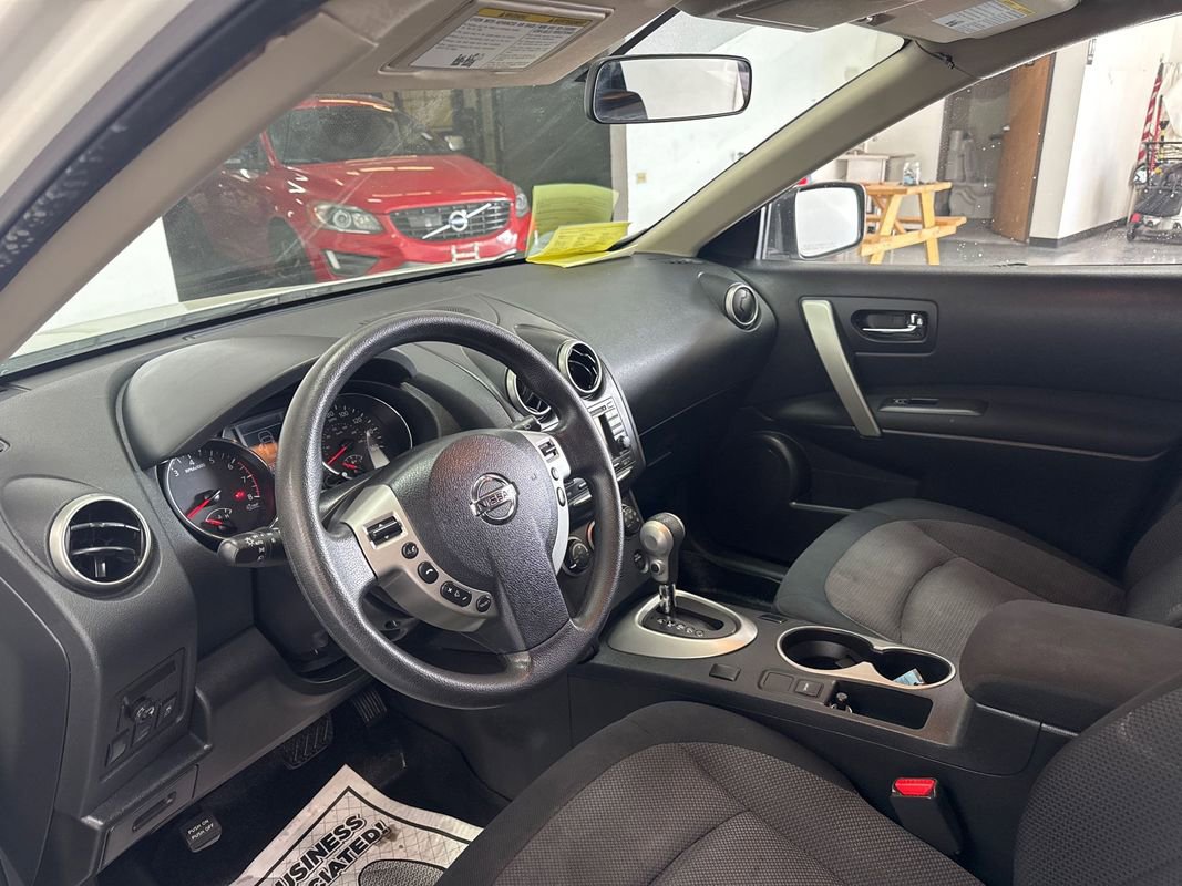 2013 Nissan Rogue SV