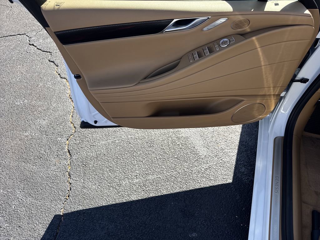 2026 Genesis G80 2.5T