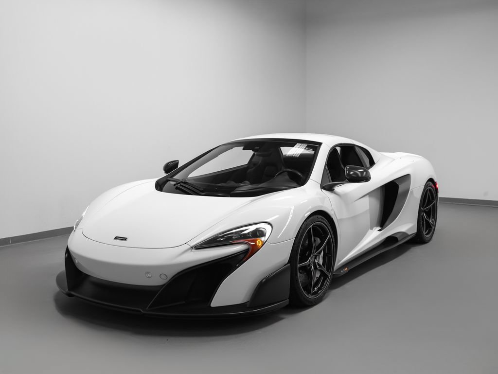 Used 2016 McLaren 675LT Spider photo 82