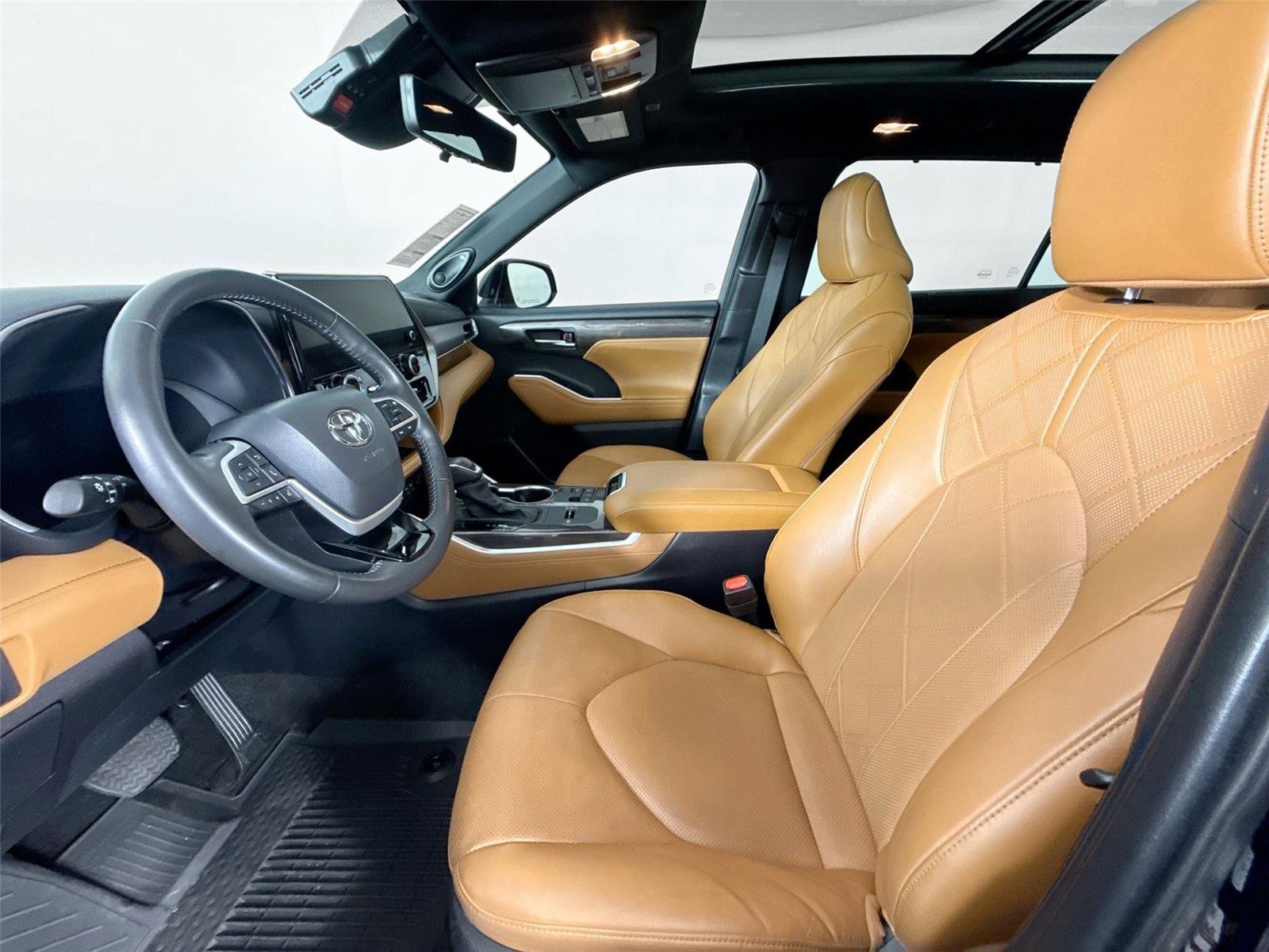 2024 Toyota Highlander Platinum