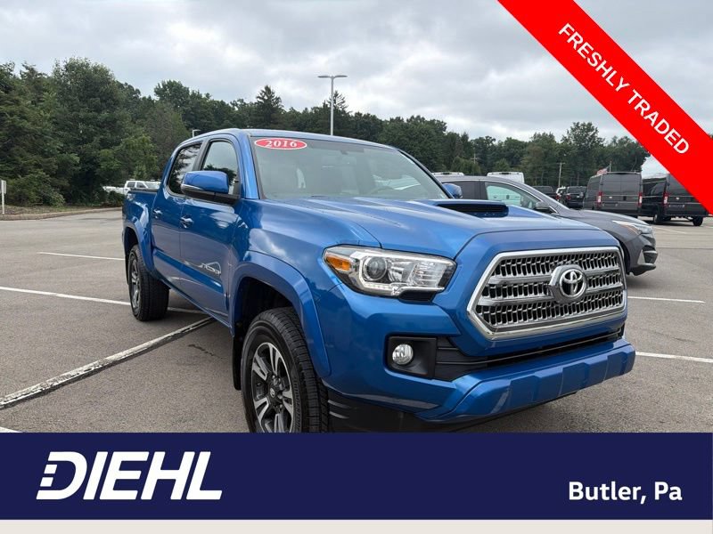 Used 2016 Toyota Tacoma TRD Sport w/ Towing Package