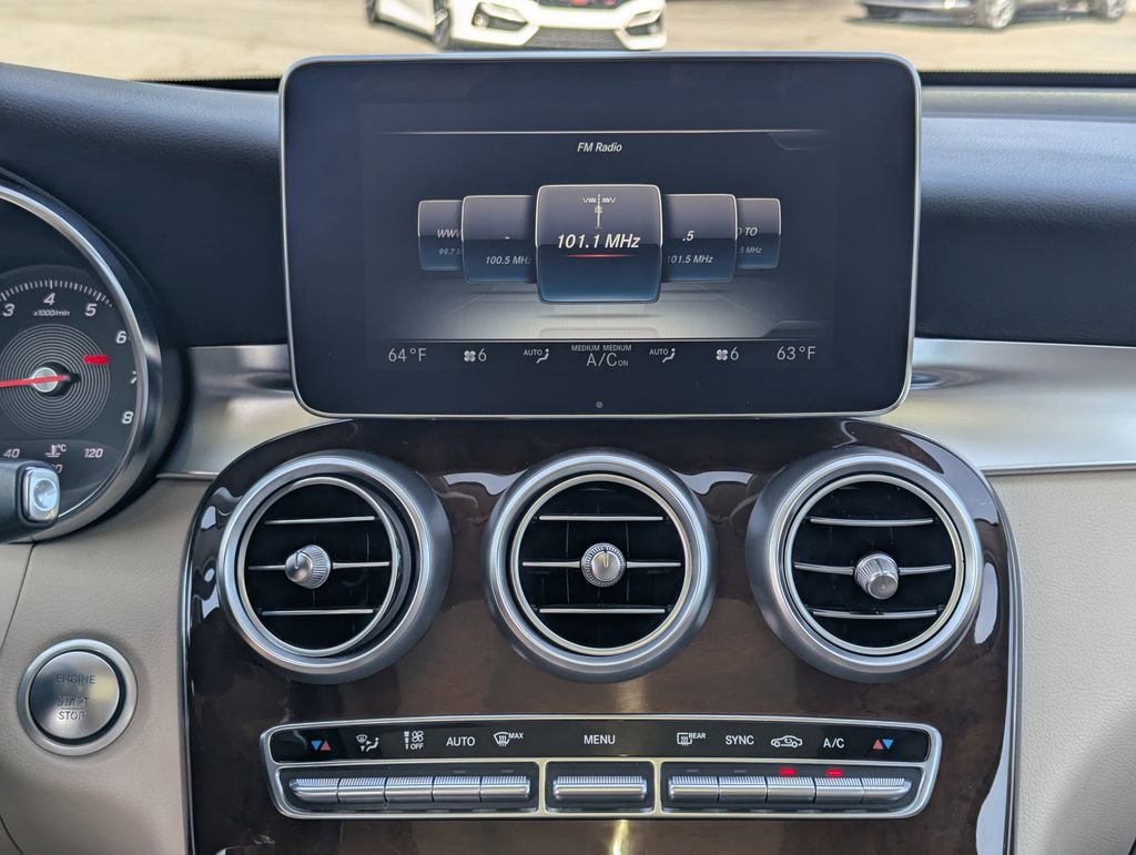 2017 Mercedes-Benz GLC 300