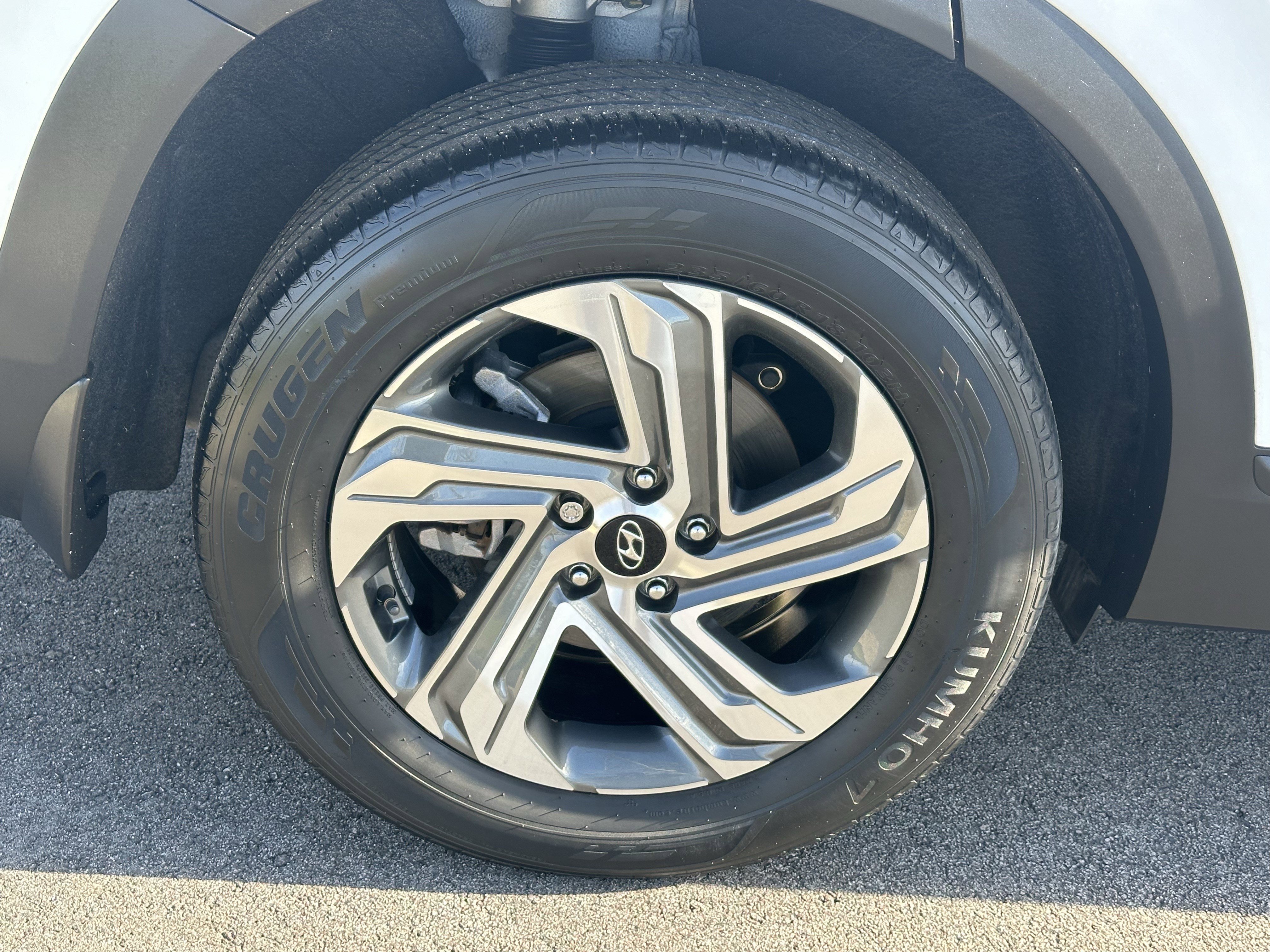 2023 Hyundai Santa Fe SE