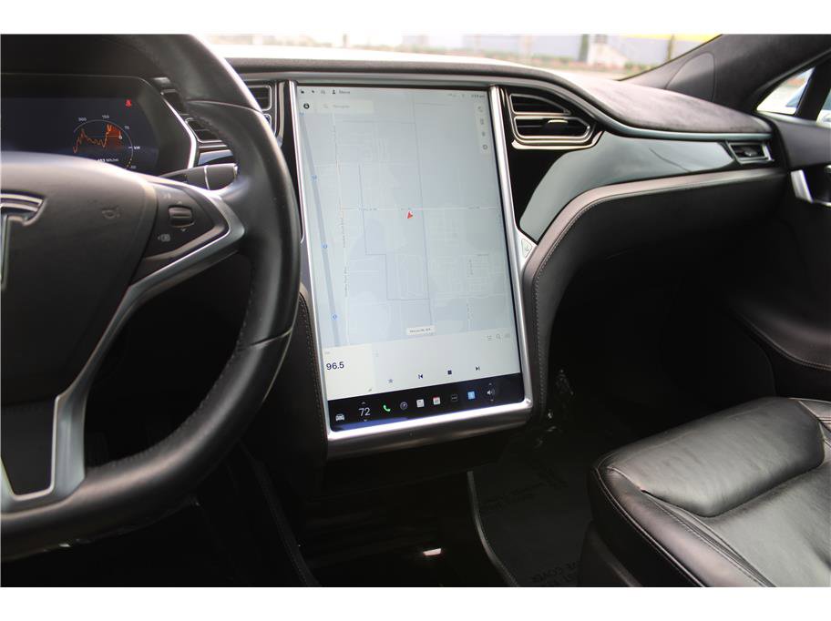2015 Tesla Model S 85D