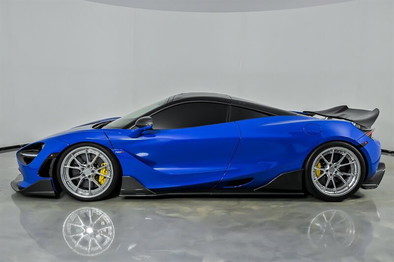 Used 2018 McLaren 720S photo 10