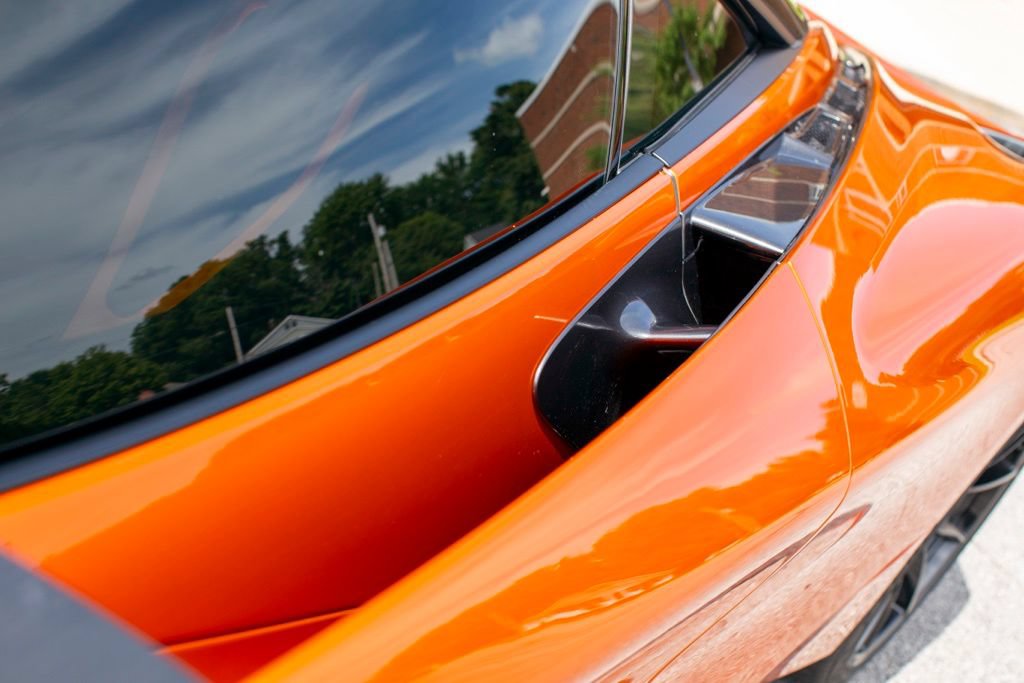 Used 2018 McLaren 720S Performance photo 21