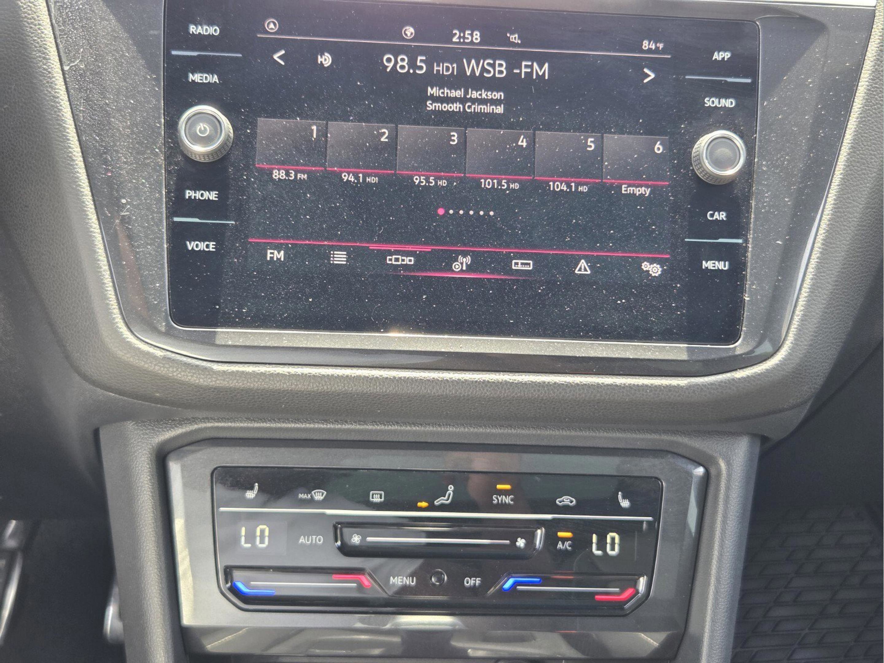 2024 Volkswagen Tiguan SE R-Line