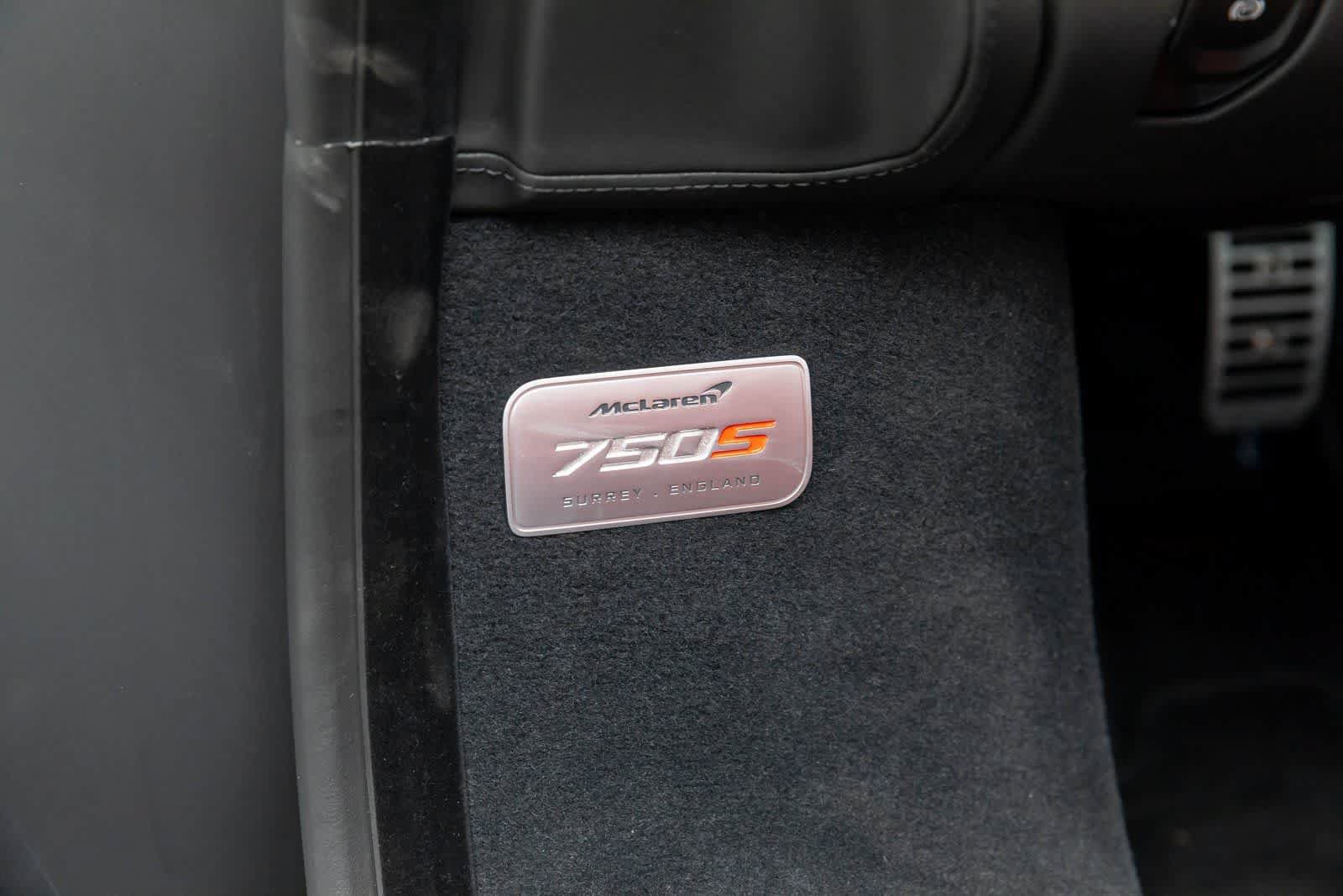 New 2026 McLaren 750S photo 7