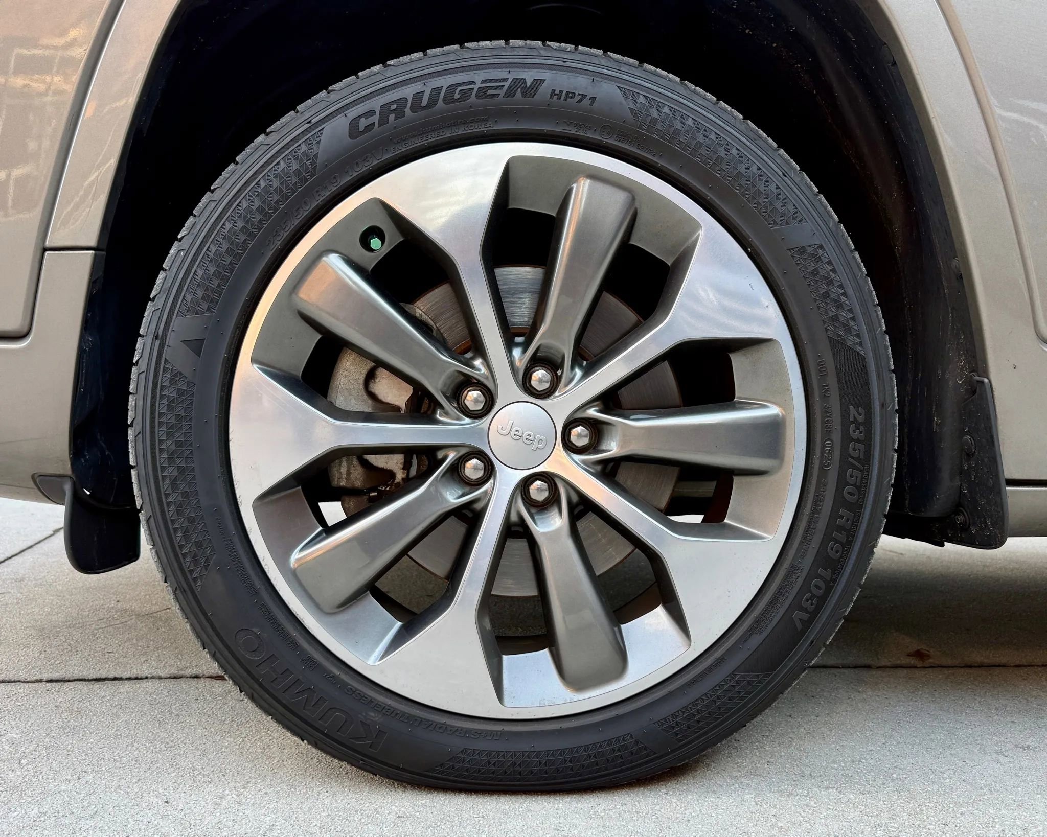 2019 Jeep Cherokee Overland