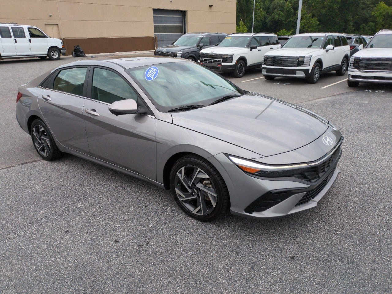 Used 2024 Hyundai Elantra Limited