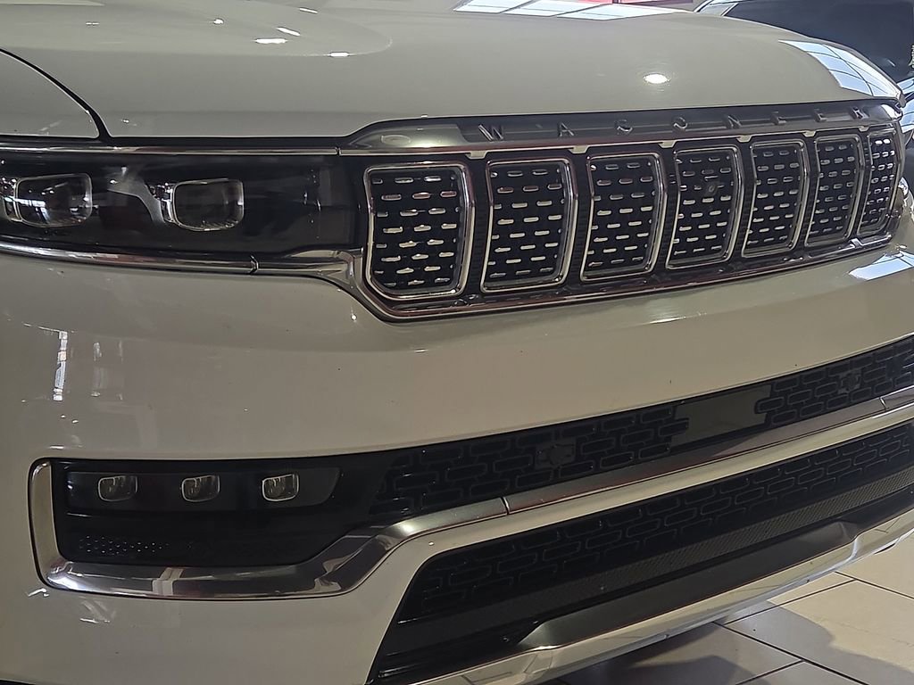 2023 Jeep Grand Wagoneer Series III