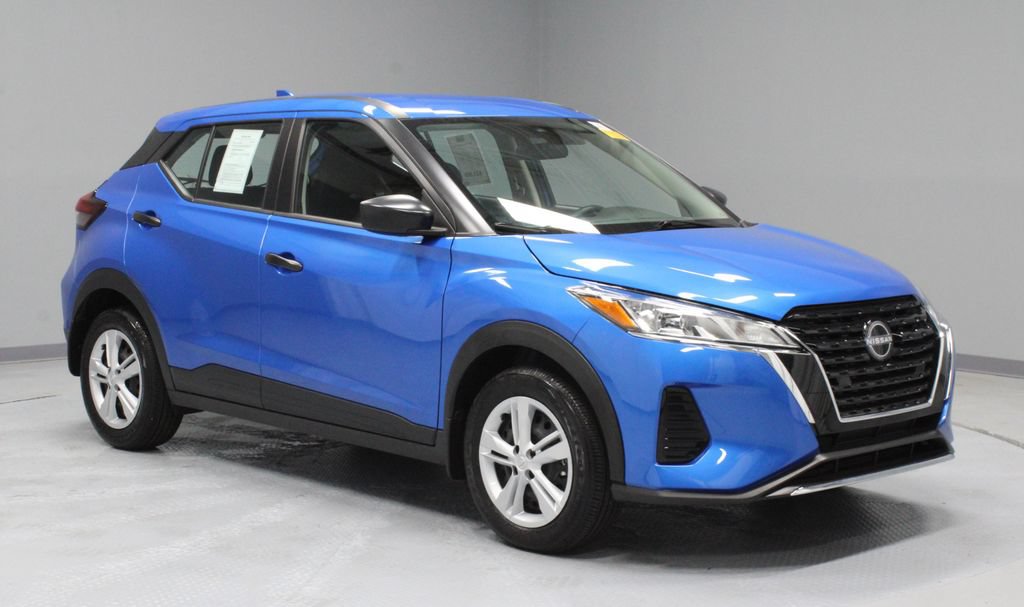 Certified 2025 Nissan Kicks Play S